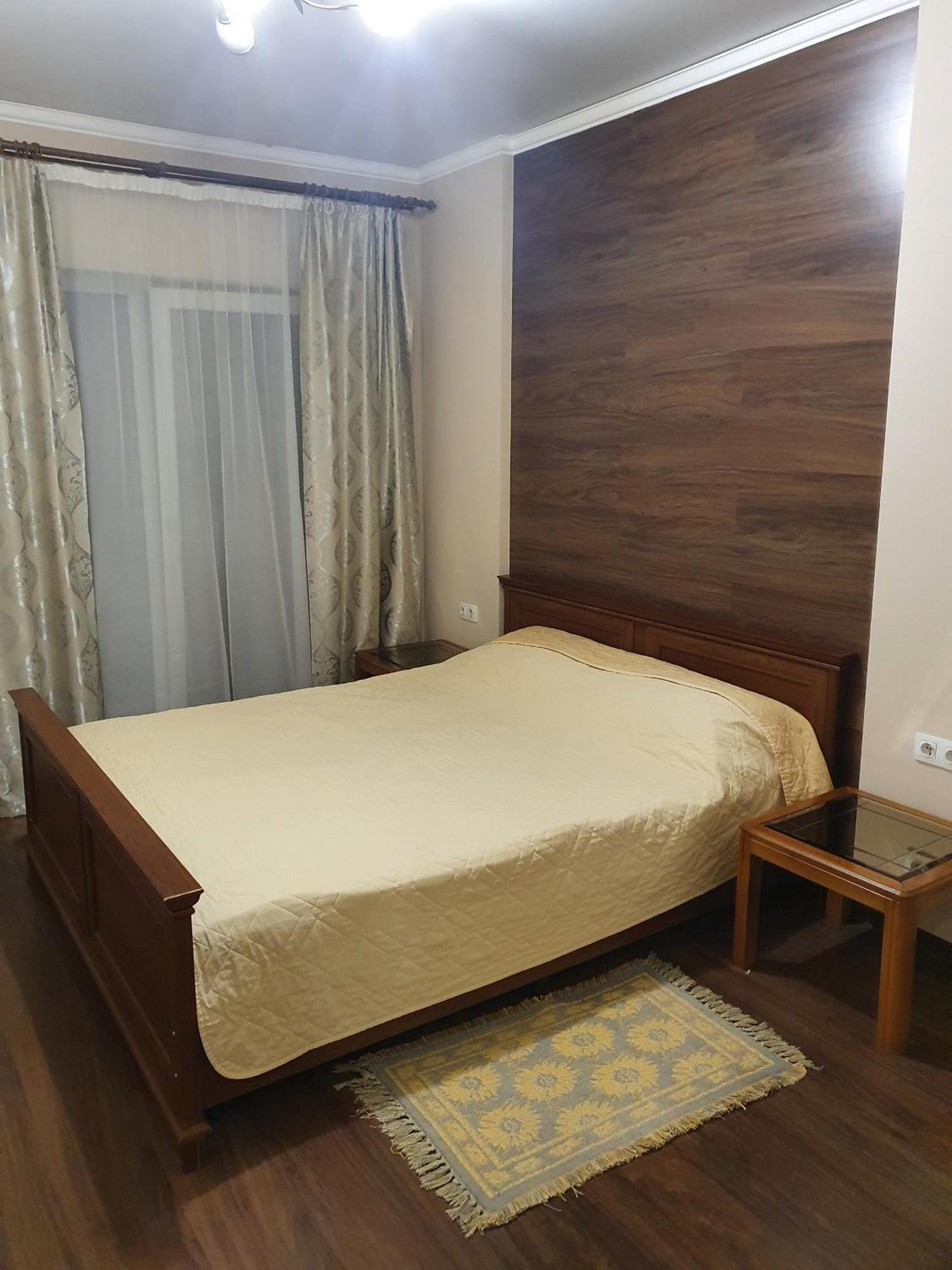 Lutsk, Double-Room Apartments المظهر الخارجي الصورة